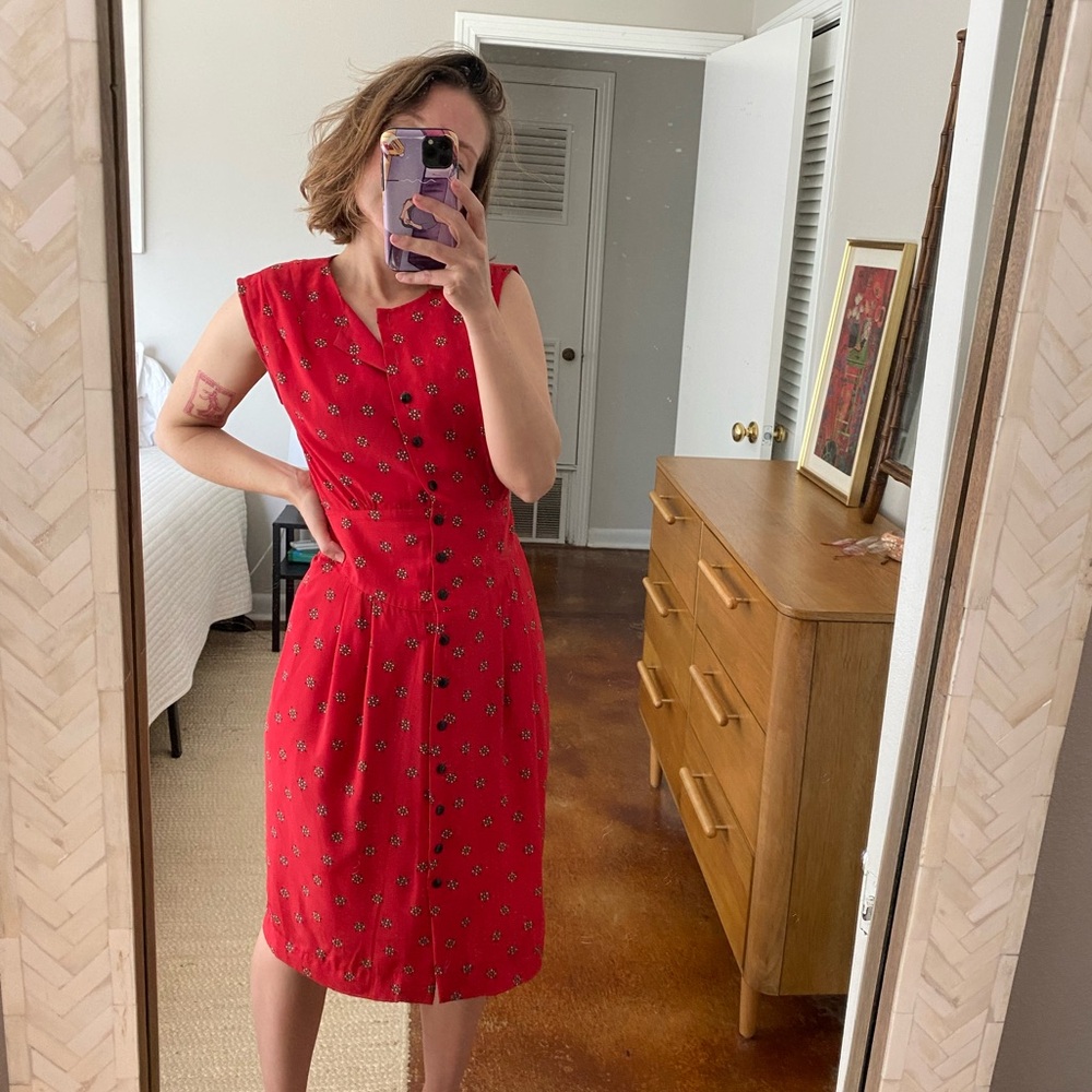 Liz Claiborne Red Sleeveless Button Dress Petite 6 (XS-S)
